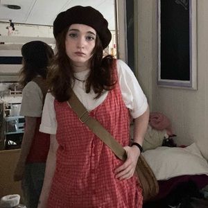 Meet your Posher, Maria